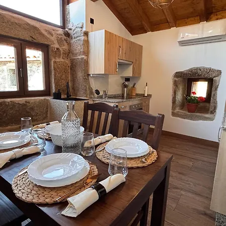 Casa Toubesa Carballedo (Ourense)